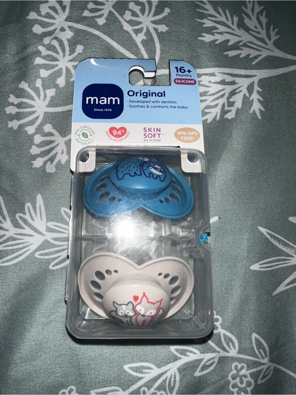 MAM pacifiers